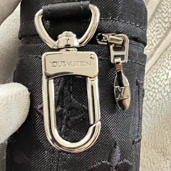 VVIP $1299 Authentic LOUIS VUITTON Made in ITALY Unisex Black Face Mask JAPAN - Picture 6 of 12